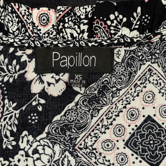 EUC papillon ruffle hem dress - Picture 3 of 5